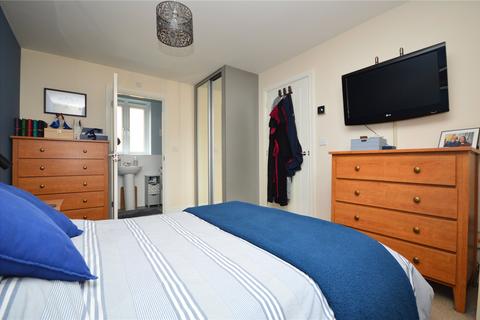 71 Bartletts Elm, Langport, TA10 9BS
