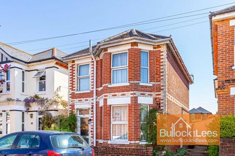 3 bedroom detached house for sale, Fairfield, Christchurch, BH23