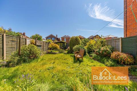 3 bedroom detached house for sale, Fairfield, Christchurch, BH23