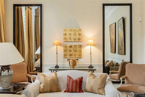 3 bedroom flat for sale, Bryanston Square, London W1H