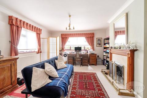 3 bedroom bungalow for sale, Hazel Road, Ash Green GU12