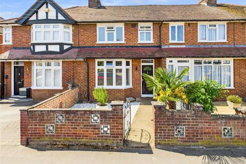3 bedroom terraced house for sale, Garden Road, Walton-On-Thames