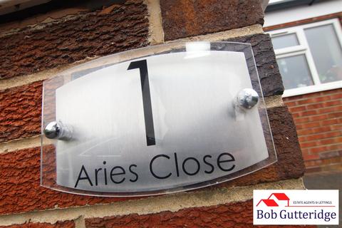 1 Aries Close, Stoke-on-trent, ST6 6NL