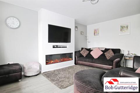 1 Aries Close, Stoke-on-trent, ST6 6NL