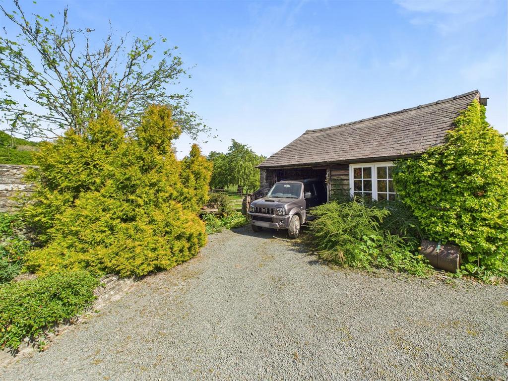 Stone outbuilding