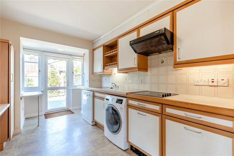 2 bedroom retirement property for sale, Flacca Court, Field Lane, Tattenhall, CH3