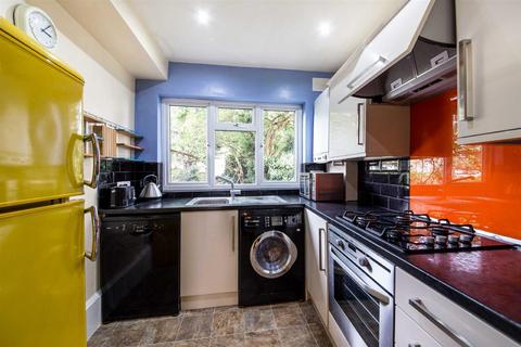 1 bedroom flat for sale, Torriano Avenue, Kentish Town, NW5