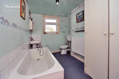 27 Oakhill Road, Sutton, SM1 3AA