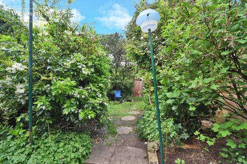 27 Oakhill Road, Sutton, SM1 3AA