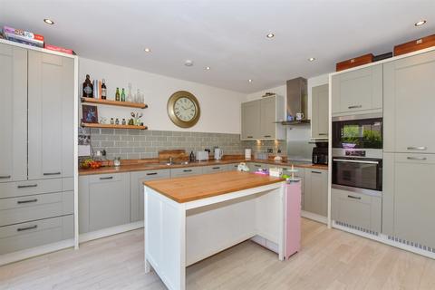 undefined, Thomas Road, Aylesford, Kent