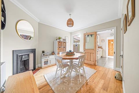 3 bedroom semi-detached house for sale, Henslow Road, Ipswich, IP4