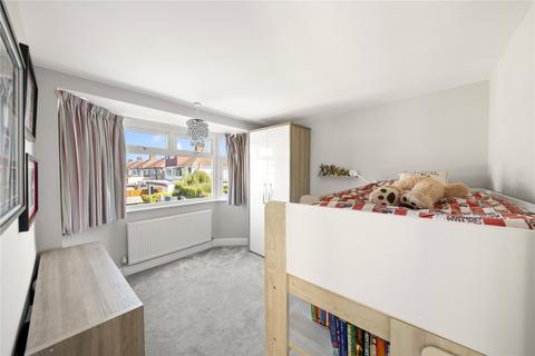 8 Royal Crescent, Ruislip, HA4 0PW