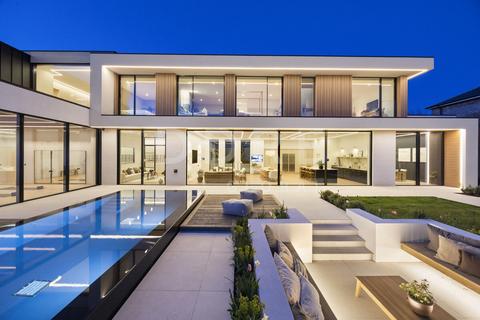 5 bedroom detached house for sale, Dyke Road Avenue, Brighton, BN3