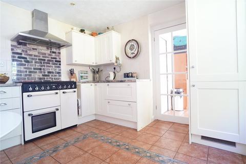 11 Yonder Way, Wanborough, Swindon, SN4 0BX