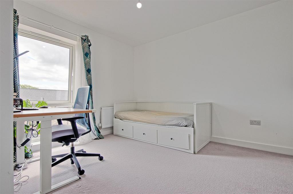 Bedroom 2 2.jpg