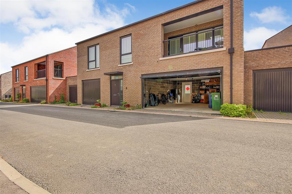 Garage-Rear.jpg