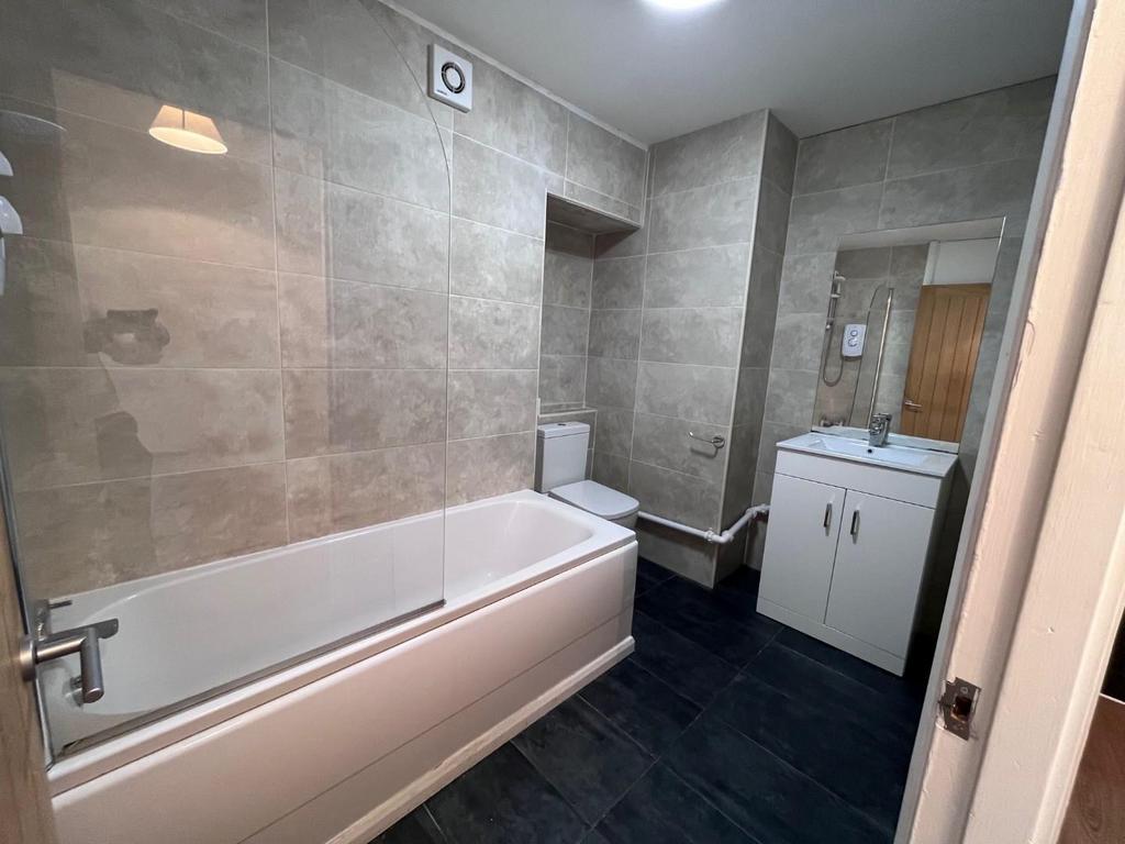 Bathroom 2