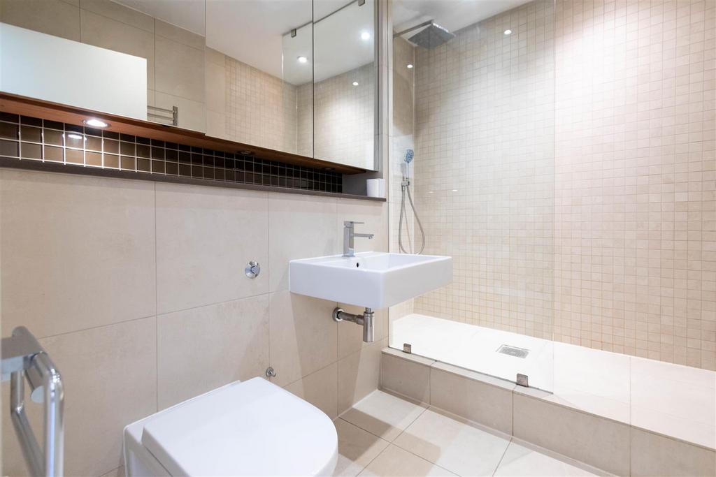 En-suite .jpg