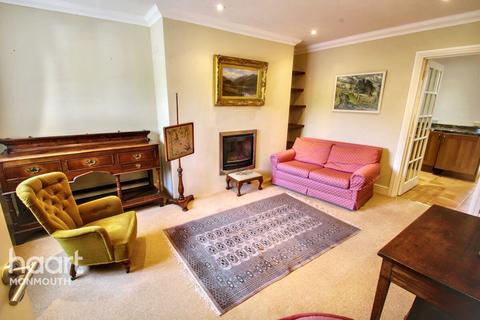 undefined, Barons Court, Usk
