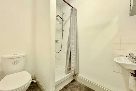 1 bedroom apartment to rent, North Road West, Plymouth