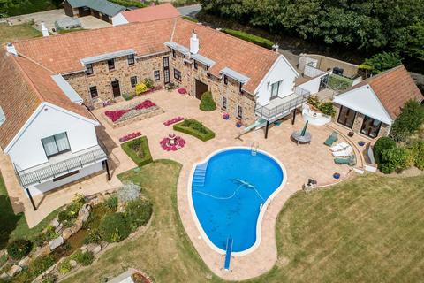 6 bedroom detached house for sale, La Grande Rue, Jersey JE3