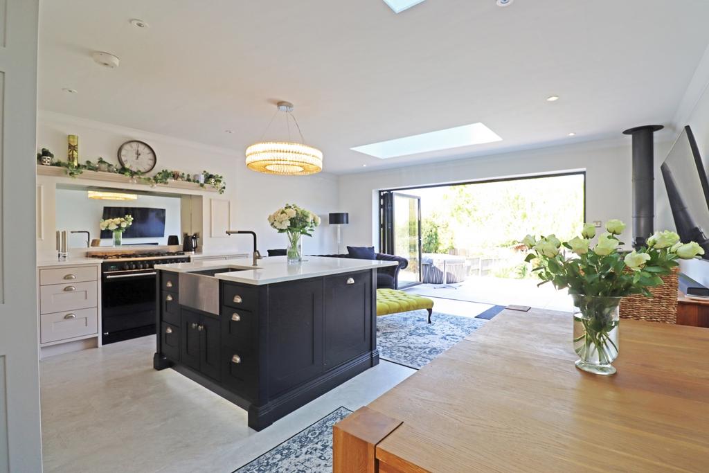 New kitchen