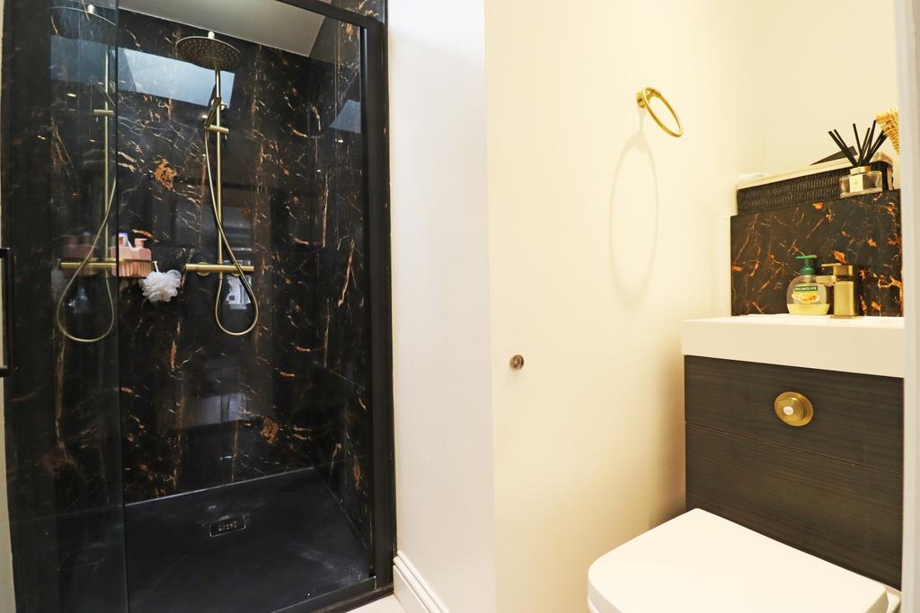 En suite