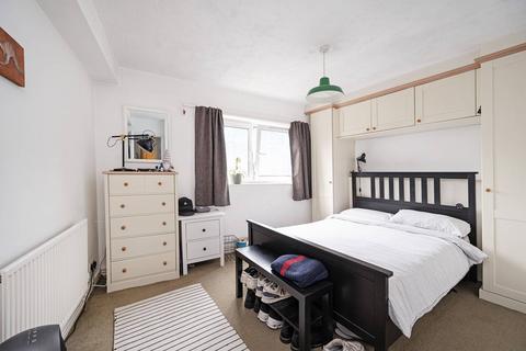 2 bedroom flat for sale, London Terrace, Hackney Road, Bethnal Green, London, E2