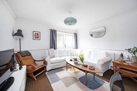 2 bedroom flat for sale, London Terrace, Hackney Road, Bethnal Green, London, E2