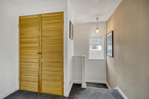 4 Lynne Close, Darlington, DL3 0AQ