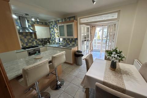 3 bedroom terraced house for sale, Lime Kiln Lane, Holbury SO45