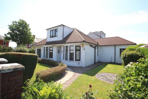 4 bedroom detached bungalow for sale, Heol Ifor, Cardiff