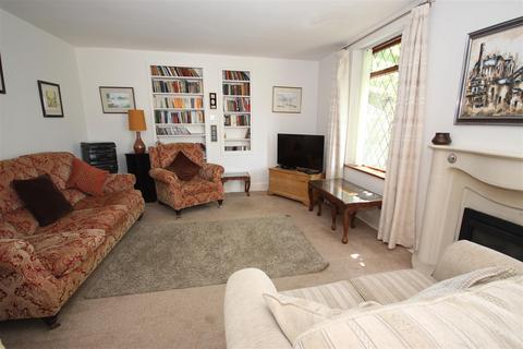 4 bedroom detached bungalow for sale, Heol Ifor, Cardiff