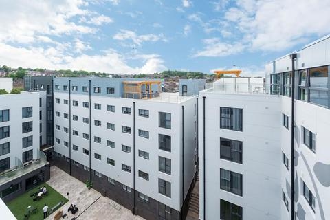 undefined, Premium Studio with Courtyard, Opto Village, Luton, LU1