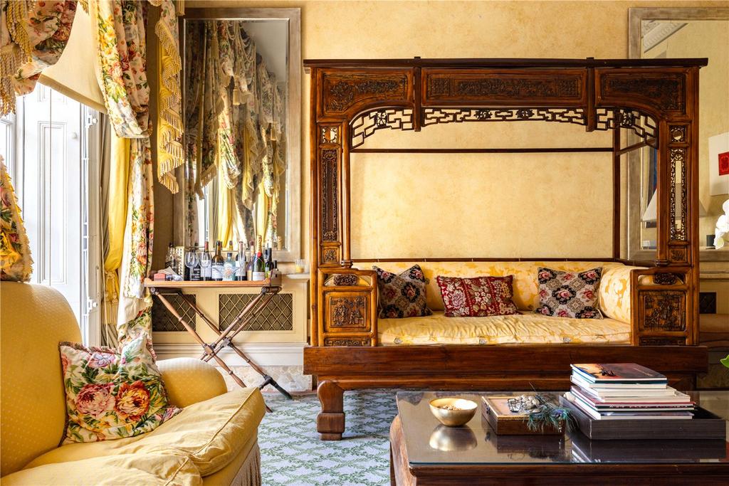 Reception Room