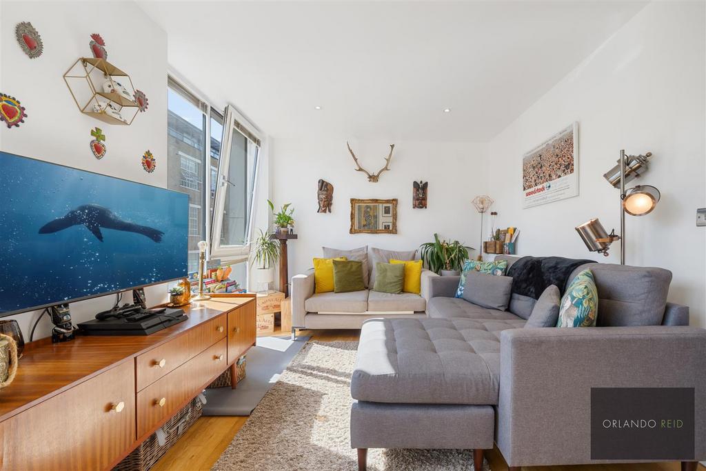 Flat 308, Zachary House SW9 0 AF-8.jpg