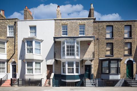 3 bedroom terraced house for sale, Plains of Waterloo, Ramsgate, Kent, CT11