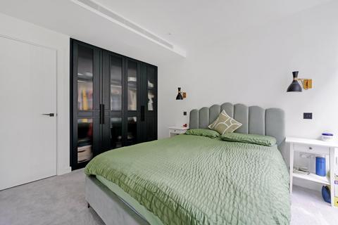 1 bedroom apartment to rent, Merino Gardens, London Dock, Wapping, E1W
