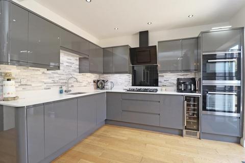 4 bedroom semi-detached house for sale, Richmond Road, Oxbridge, TS18 4DT