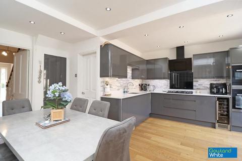 4 bedroom semi-detached house for sale, Richmond Road, Oxbridge, TS18 4DT