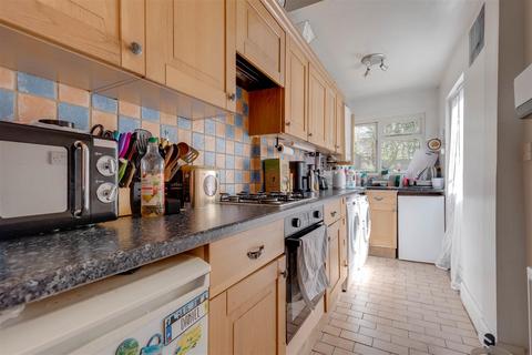 33 Mill Road, London, SW19 2NE