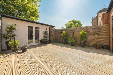 3 Benham Road, London, W7 1AQ