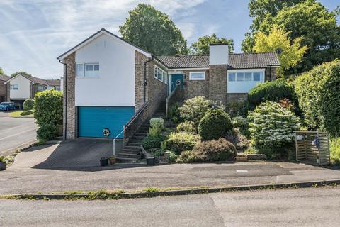 43 Burnards Field Road, Colyton, EX24 6PE