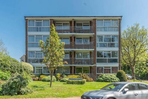2 bedroom flat for sale, Aran Drive, Stanmore HA7