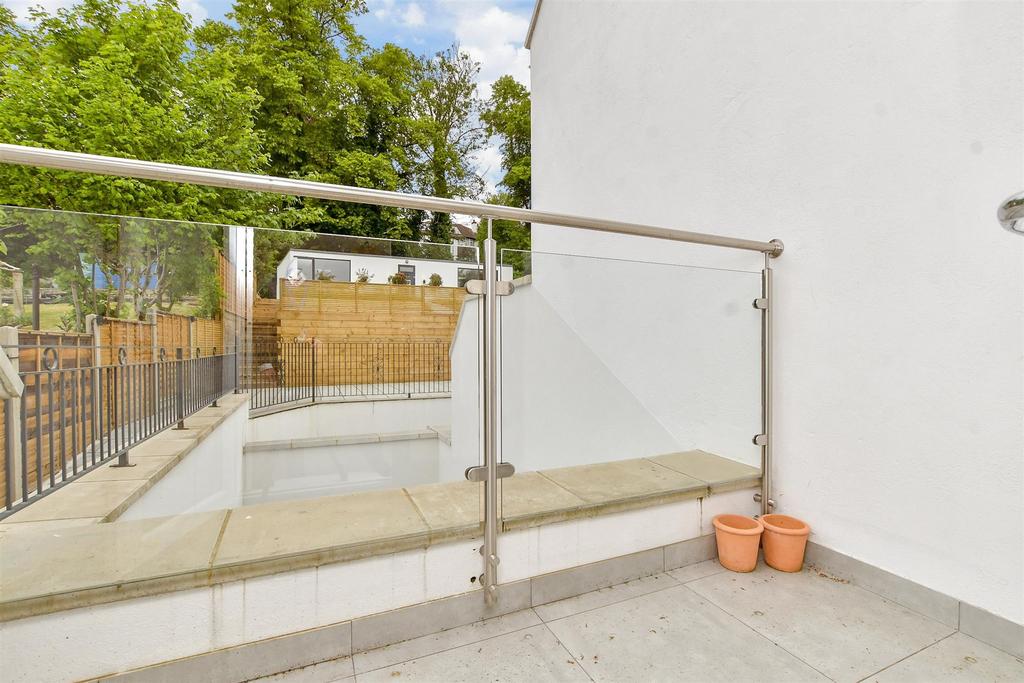 Balcony / Terrace