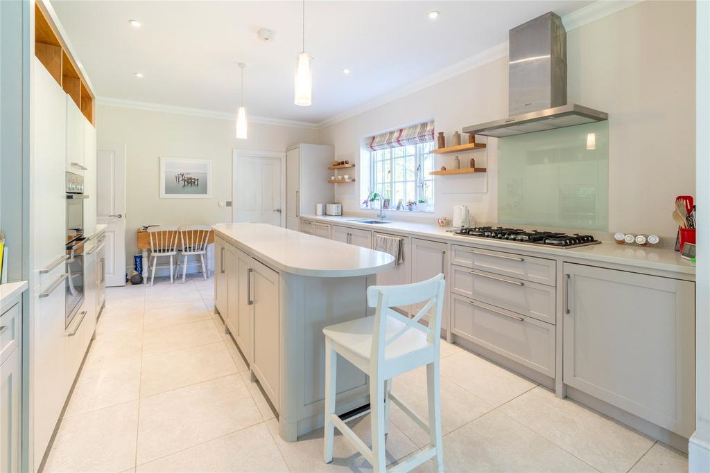 Kitchen/Breakfast