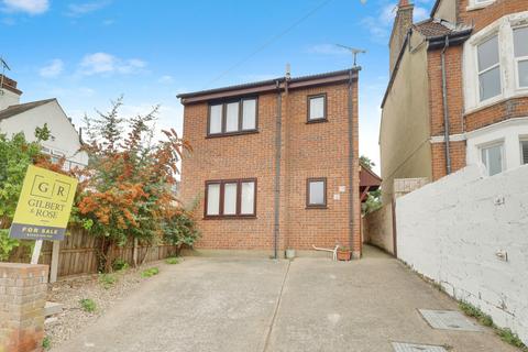 Cromer Road, Southend-on-sea, SS1