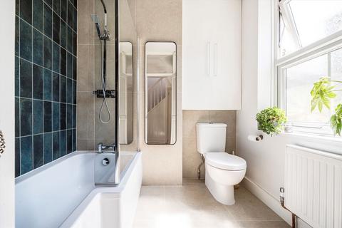 59 Felix Road, London, W13 0NY