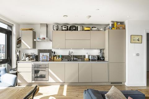 2 bedroom apartment for sale, Beechwood Road, London, E8