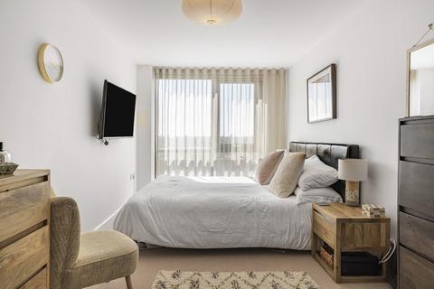 2 bedroom apartment for sale, Beechwood Road, London, E8